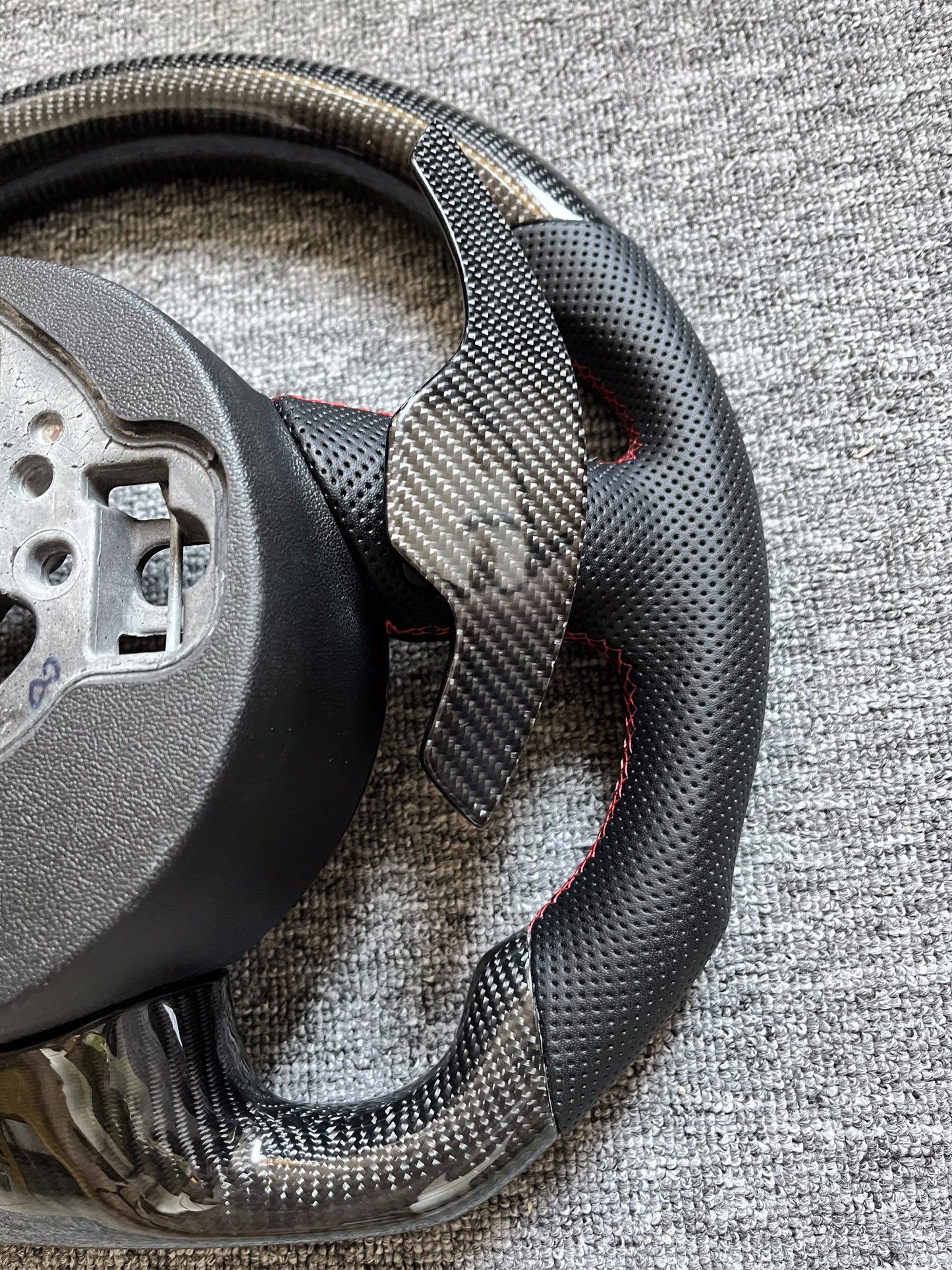 Modified Custom Carbon Fiber Perforated leather Steering Wheel for A6 A7 S7 A8 S8 Carbon Paddle Shifts Included