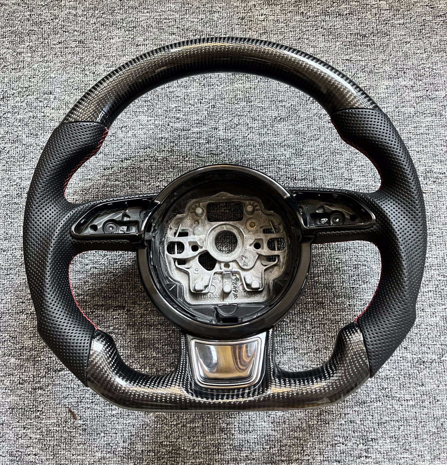 Custom Carbon Fiber Perforated leather Steering Wheel with flat bottom for A6 A7 S7 A8 S8 Trim Included